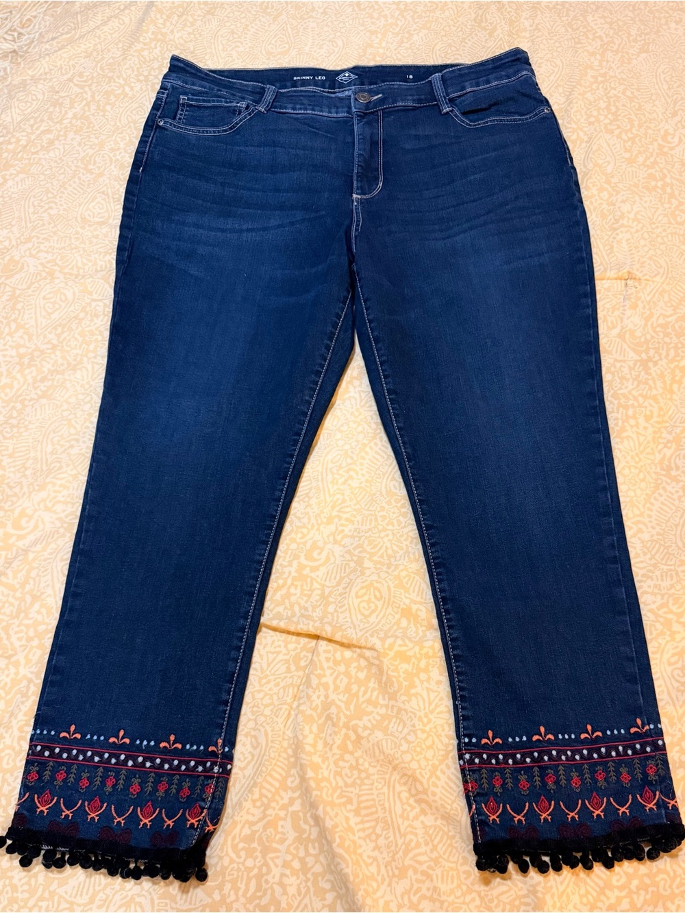 St.John’s Bay Women’s Dark Blue Embroidered Hem cropped Jeans